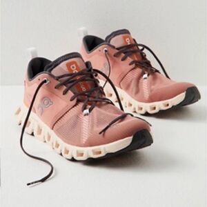 On Cloud X Shift 3 Running Shoes